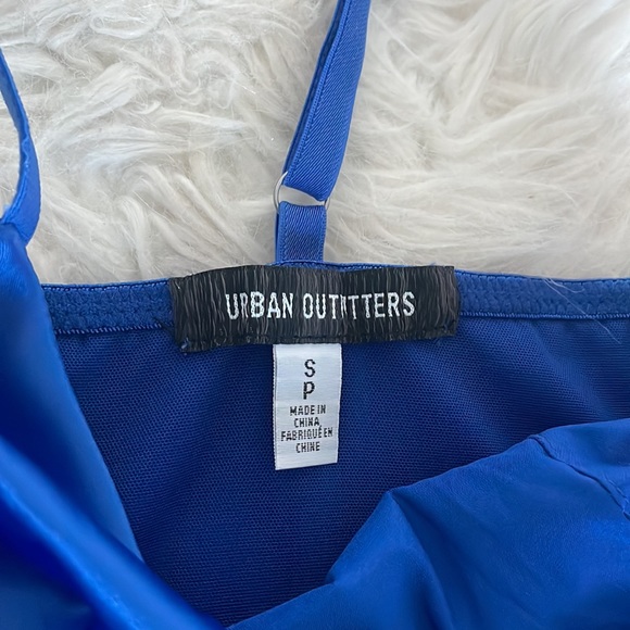 UO Lexi Satin Cowl Corset Top in Blue - Picture 4 of 5